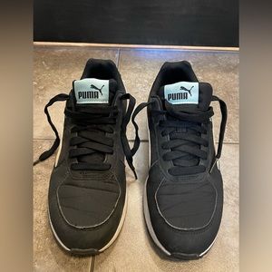 Girls Size 5 Puma Running Shoes